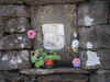 madonninag2picc.jpg (111462 byte)